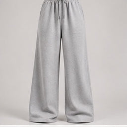 Wide-Leg Sweatpants in Heather Grey